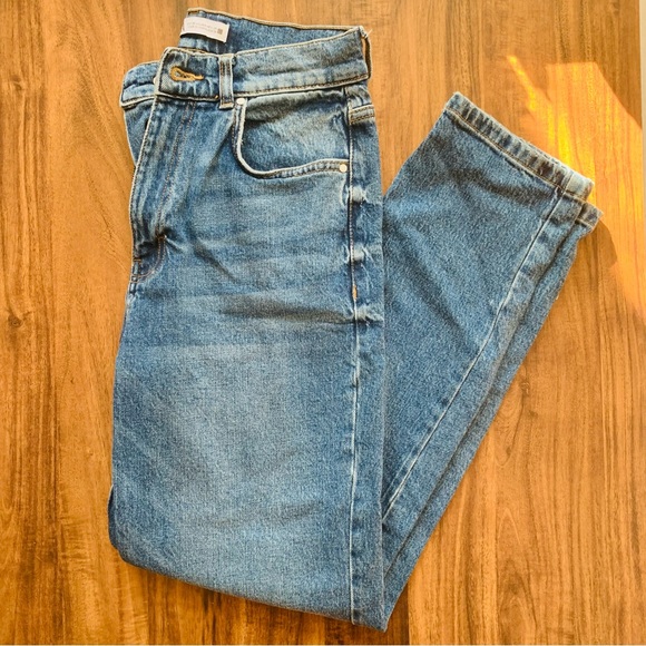 Zara Mom Jeans | Size 4 - Picture 2 of 5